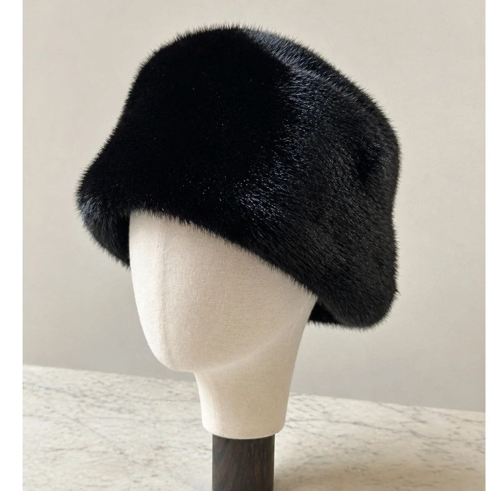 Vintage Gene Kittrell Pillbox Black Fur Mink Hat with Animal‎ Paw Detail Women
